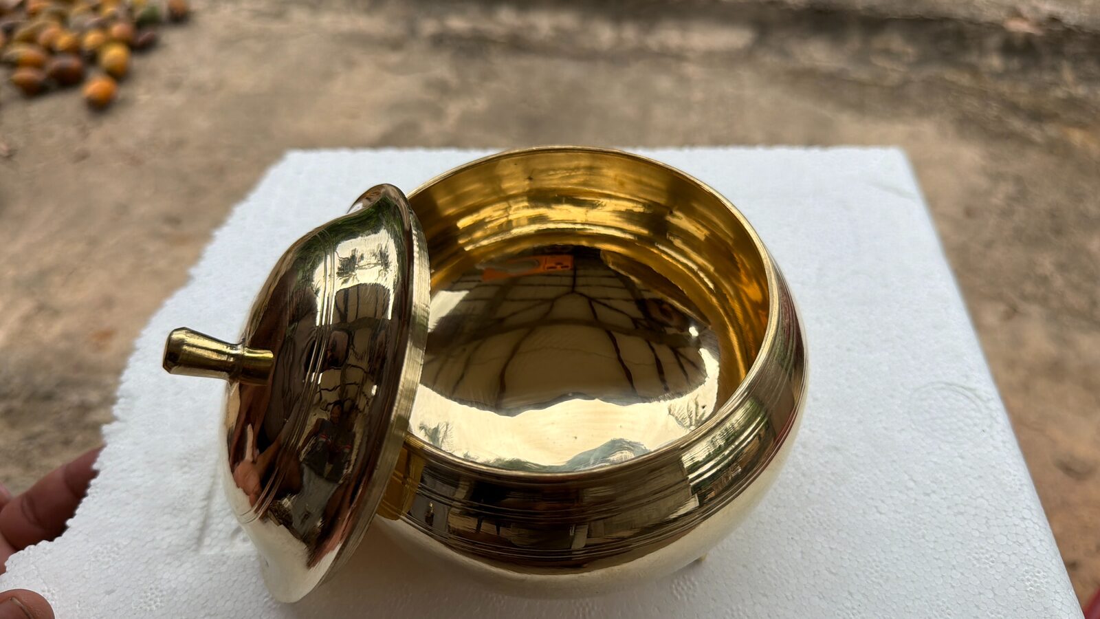 Traditional Lidded Bowl (Malla)